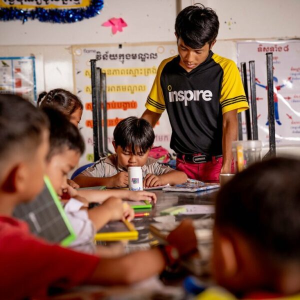 Based on the concept that an education leads to a better life, it began with a mentoring scheme partnering educated young adults with young children.