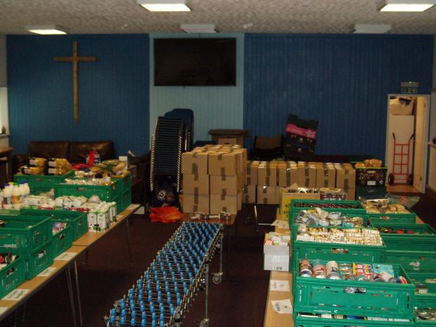 Read more about the article EVER WONDERED WHAT HAPPENS BEHIND THE SCENES AT A FOOD BANK?